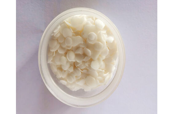 İyi bir fiyat. CAS 67762-27-0 Cetearyl Alkol 30:70 50:50 C16-18 Alkol Cetil Stearyl Alkol 30/70 50/50 Cetostearyl Alkol çevrimiçi