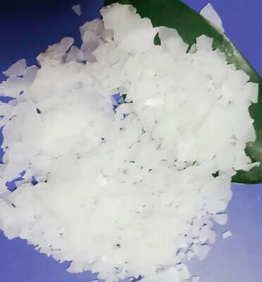 İyi bir fiyat. MgCl2 CAS 7786-30-3 Buz Çözme İçin Endüstriyel Sınıf Beyaz Pul Tozu Magnezyum Klorür çevrimiçi