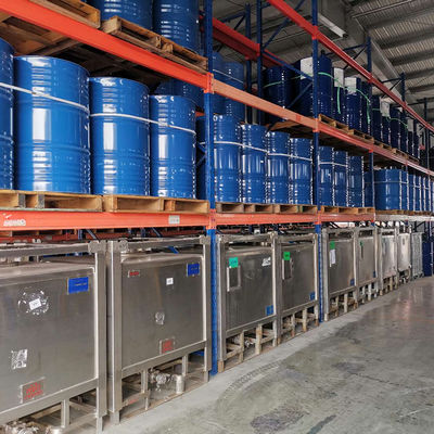 İyi bir fiyat. CAS 68411-27-8 Benzoik Asit, C12-15-alkil Esterleri Kozmetik ve Kişisel Bakım Ürünleri İçin C12-15 Alkil Benzoat çevrimiçi